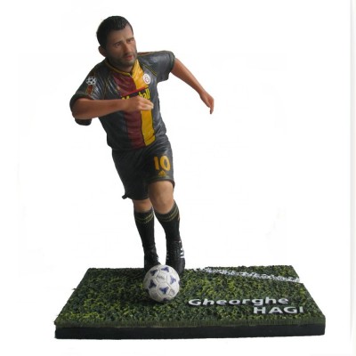 3D custom plastic  football  sport action figure