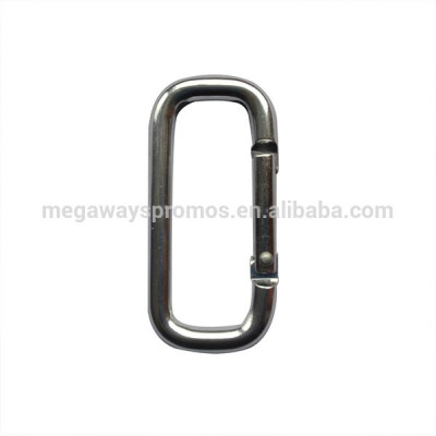 Square shaped carabiner dog leash