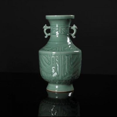 traditional Chinese style porcelain celadon vessel for collection